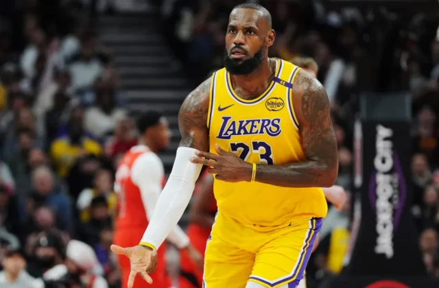 LeBron Lakers Sixers, Lakers vs Sixers, Lakers bounce-back win, Lakers Sixers game, LeBron triple-double, Anthony Davis Lakers, Austin Reaves performance, NBA Lakers Sixers